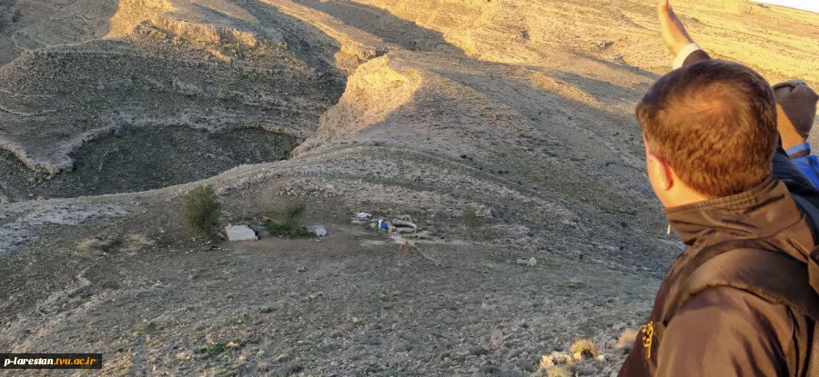کارکنان آموزشکده فنی لارستان به مناسبت سالگرد پیروزی شکوهمند انقلاب اسلامی کوهپیمایی نمودند. 5