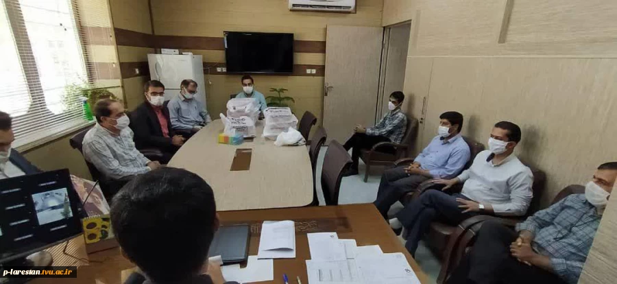 تقدیر از کارکنان آموزشکده فنی لارستان توسط اساتید آموزشکده 4