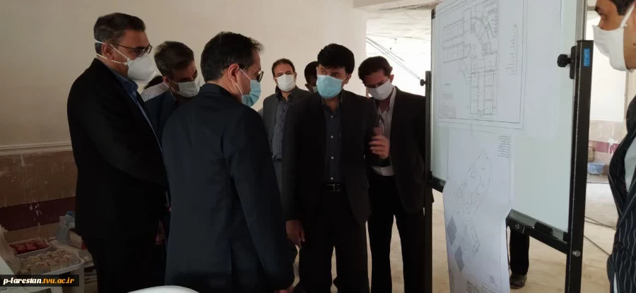 بازدید معاون استاندار و فرماندار ویژه لارستان از روند اجرایی تکمیل خوابگاه خیر ساز آموزشکده فنی  2
