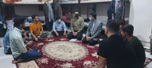 حضور ریاست آموزشکده به همراه استاد مشاور روانشناسی در خوابگاه دانشجویان آموزشکده فنی لارستان 6