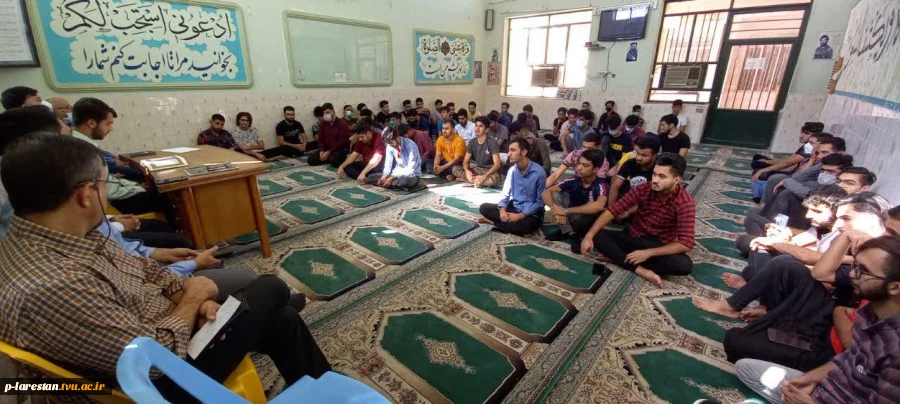 نشست صمیمی مسئولین آموزشکده با دانشجویان 3