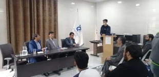 نشست جهاد تبیین و تریبون آزاد در آموزشکده فنی و حرفه‌ای لارستان  2