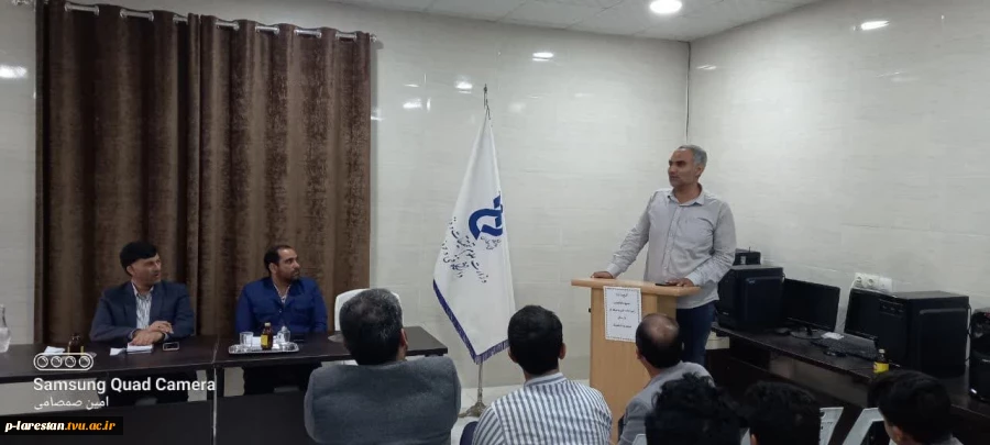 برگزاری  جلسه ی پرسش و پاسخ و تریبون آزاد در آستانه انتخابات توسط  آموزشکده فنی و حرفه ای لارستان  2