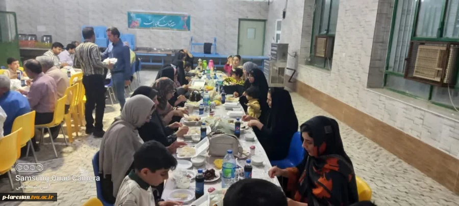 برگزاری ضیافت افطاری ویژه شاغلین و بازنشستگان آموزشکده  6