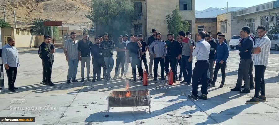 برگزاری دوره آموزش کوتاه مدت پیشگیری از آتش سوزی  و اطفاء حریق  در دانشگاه ملی مهارت واحد لارستان  7