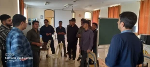 بازدید علمی دانش آموزان هنرستان از دانشگاه ملی مهارت واحد  لارستان 
 4
