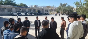 بازدید علمی دانش آموزان هنرستان از دانشگاه ملی مهارت واحد  لارستان 
 2