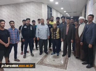 دیدار سرزده و صمیمانه ریاست و جمعی از کارکنان دانشگاه ملی مهارت واحد لارستان با  دانشجویان خوابگاهی  3