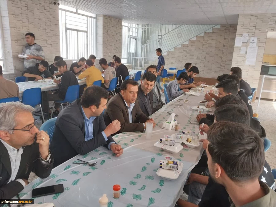 برگزاری مراسم روز دانشجو در آموزشکده ملی مهارت لارستان 
 2