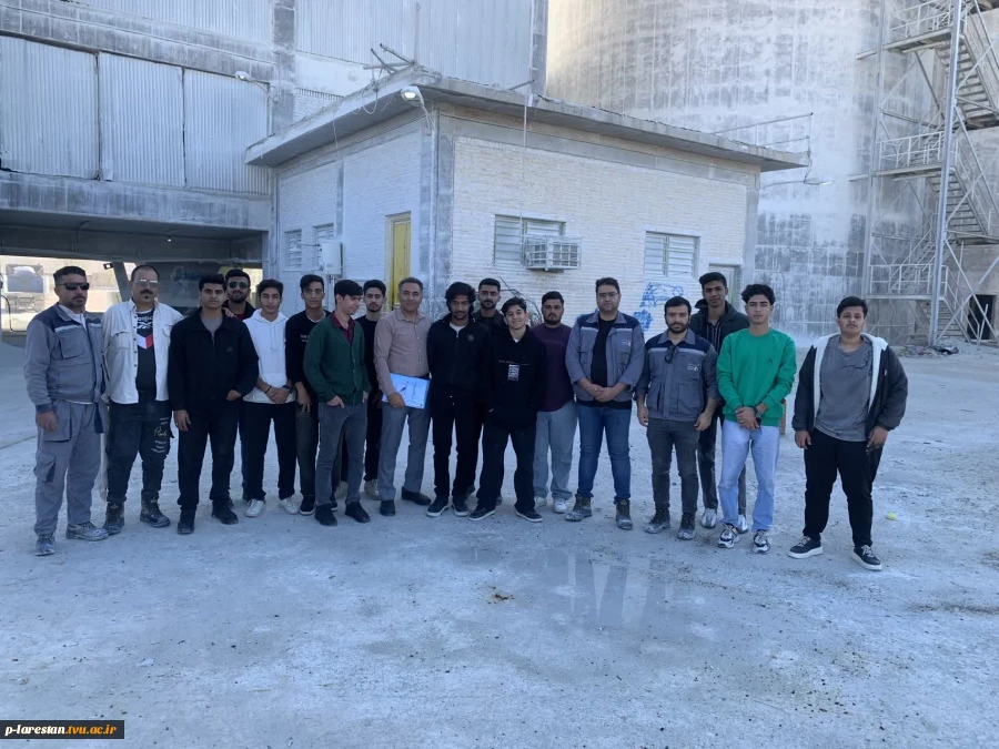 اردوی راهیان پیشرفت دانشجویان رشته برق  به مناسبت هفته پژوهش و فناوری 4